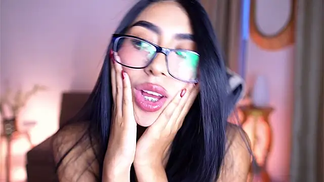 Snapshot of Sara_albrecht chatting on 30, 12, 2024 Sara albrecht online show from 30, 12, 2024