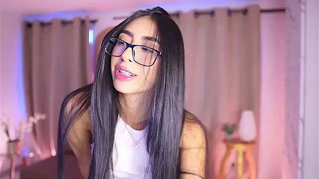 Snapshot of Sara_albrecht chatting on 11, 1, 2025 Sara albrecht online show from 11, 1, 2025