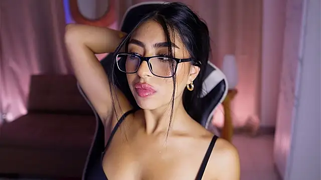 Snapshot of Sara_albrecht chatting on 21, 1, 2025 Sara albrecht online show from 21, 1, 2025