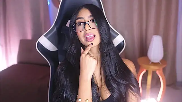 Snapshot of Sara_albrecht chatting on 30, 1, 2025 Sara albrecht online show from 30, 1, 2025