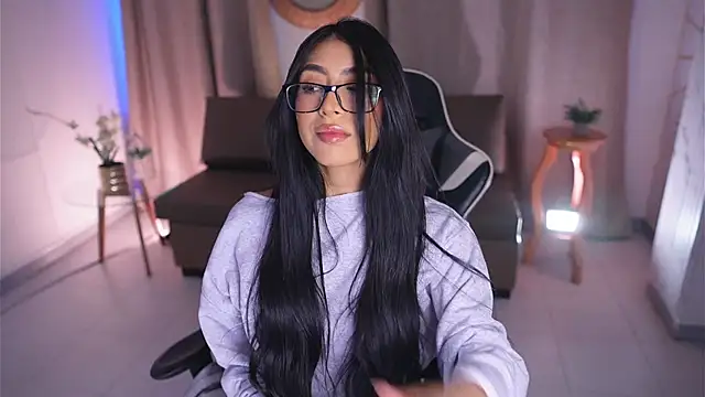 Snapshot of Sara_albrecht chatting on 3, 3, 2025 Sara albrecht online show from 3, 3, 2025