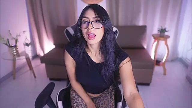 Snapshot of Sara_albrecht chatting on 11, 3, 2025 Sara albrecht online show from 11, 3, 2025