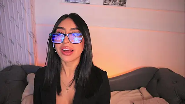 Snapshot of Sara_albrecht chatting on 16, 10, 2025 Sara albrecht online show from 16, 10, 2025