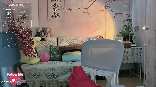 Lisa-s online show from 6, 10, 2025