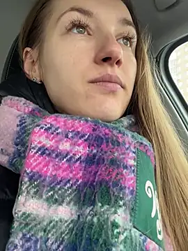 KateRedgar online show from 27, 2, 2025