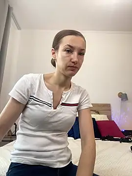 KateRedgar online show from 12, 10, 2025