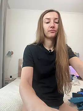 KateRedgar online show from 12, 4, 2026