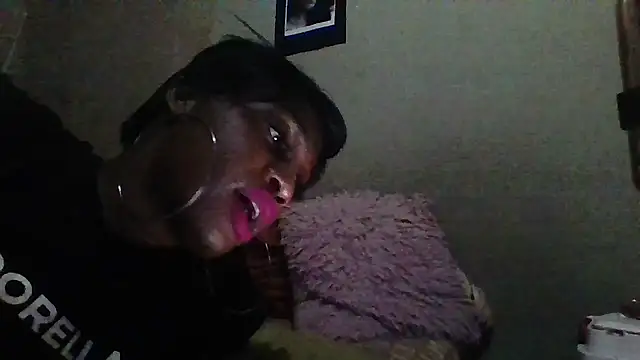 Snapshot of Moorella1 chatting on 8, 10, 2025 Moorella1 online show from 8, 10, 2025