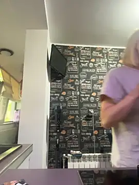 tanyagrey online show from 19, 5, 2026