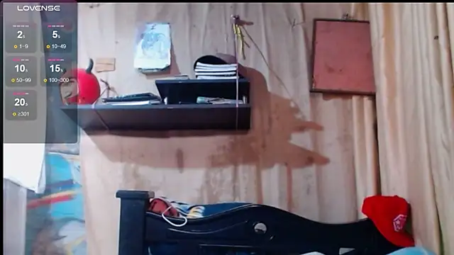 Snapshot of Alanagracia chatting on 3, 11, 2025 Alanagracia online show from 3, 11, 2025