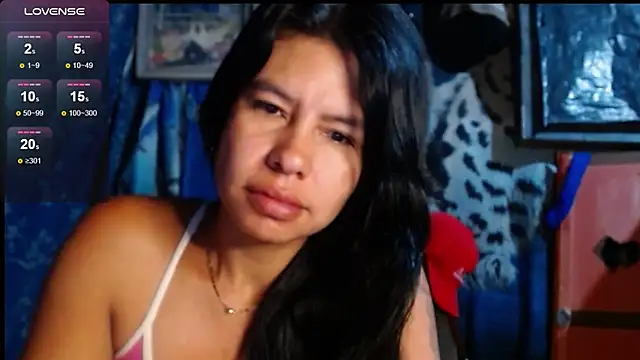 Snapshot of Alanagracia chatting on 4, 11, 2025 Alanagracia online show from 4, 11, 2025