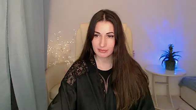 MaryMalory11 online show from 2, 3, 2025