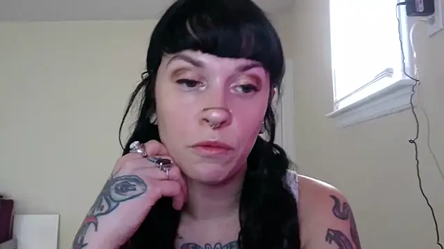 Snapshot of Marcelinegoddess chatting on 2, 2, 2026 Marcelinegoddess online show from 2, 2, 2026