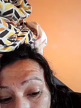 miicheele32 online show from 18, 1, 2025