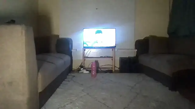 SmallGoodNutts online show from 11, 9, 2025