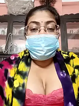 Snapshot of LAVERNIYA_ chatting on 6, 1, 2025 LAVERNIYA  online show from 6, 1, 2025