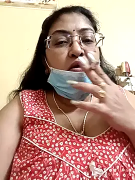 Snapshot of LAVERNIYA_ chatting on 28, 1, 2025 LAVERNIYA  online show from 28, 1, 2025