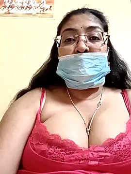 Snapshot of LAVERNIYA_ chatting on 27, 2, 2025 LAVERNIYA  online show from 27, 2, 2025