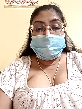 Snapshot of LAVERNIYA_ chatting on 7, 3, 2025 LAVERNIYA  online show from 7, 3, 2025
