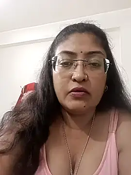 Snapshot of LAVERNIYA_ chatting on 28, 9, 2025 LAVERNIYA  online show from 28, 9, 2025