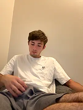 Snapshot of TheBestbrando88 chatting on 5, 11, 2025 TheBestbrando88 online show from 5, 11, 2025