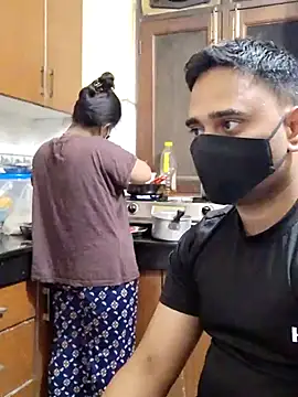 IND COUPLE1 online show from 20, 2, 2025