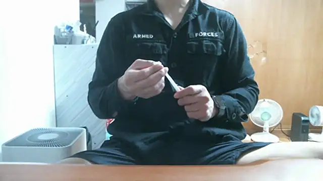 Snapshot of Stellan_0412 chatting on 4, 3, 2026 Stellan 0412 online show from 4, 3, 2026