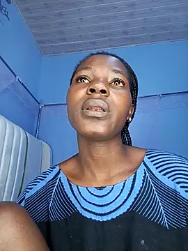 TrishaKalid online show from 29, 9, 2025