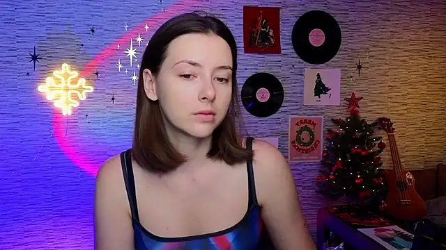 Snapshot of GloriaElmer chatting on 24, 12, 2024 GloriaElmer online show from 24, 12, 2024