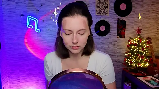 Snapshot of GloriaElmer chatting on 30, 1, 2025 GloriaElmer online show from 30, 1, 2025