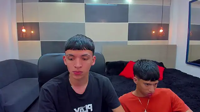 Snapshot of Juan_Nd_Steven chatting on 4, 12, 2024 Juan Nd Steven online show from 4, 12, 2024