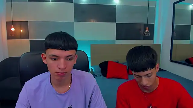 Snapshot of Juan_Nd_Steven chatting on 21, 12, 2024 Juan Nd Steven online show from 21, 12, 2024