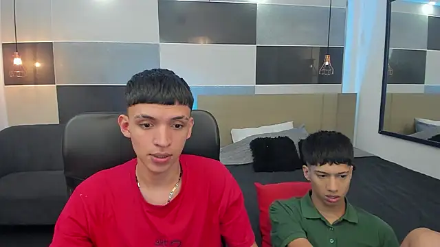 Snapshot of Juan_Nd_Steven chatting on 7, 1, 2025 Juan Nd Steven online show from 7, 1, 2025