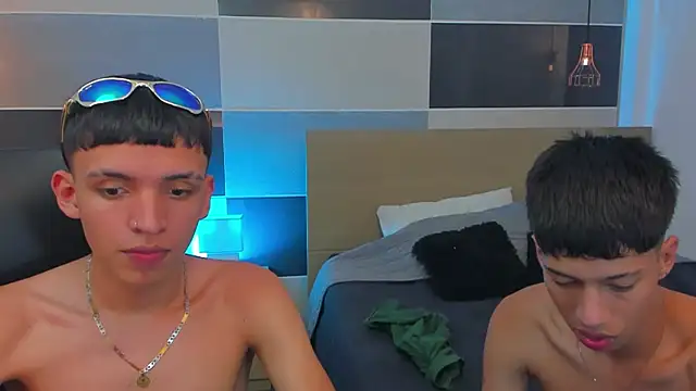 Snapshot of Juan_Nd_Steven chatting on 7, 1, 2025 Juan Nd Steven online show from 7, 1, 2025