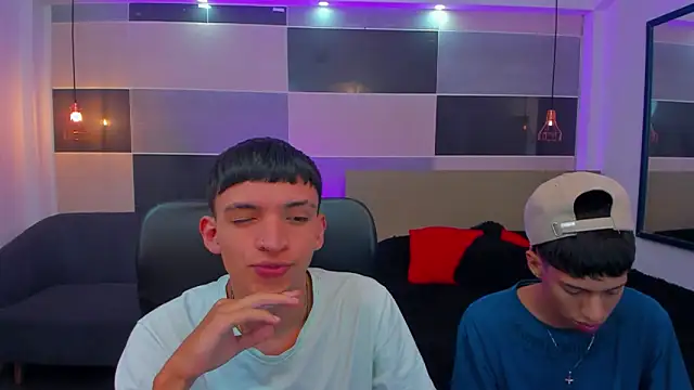 Snapshot of Juan_Nd_Steven chatting on 14, 1, 2025 Juan Nd Steven online show from 14, 1, 2025