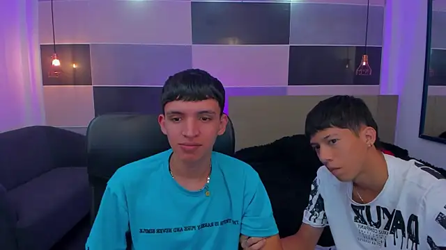 Snapshot of Juan_Nd_Steven chatting on 2, 2, 2025 Juan Nd Steven online show from 2, 2, 2025