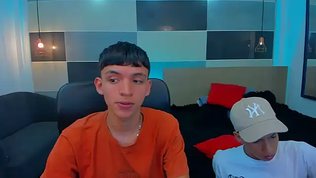 Snapshot of Juan_Nd_Steven chatting on 14, 2, 2025 Juan Nd Steven online show from 14, 2, 2025