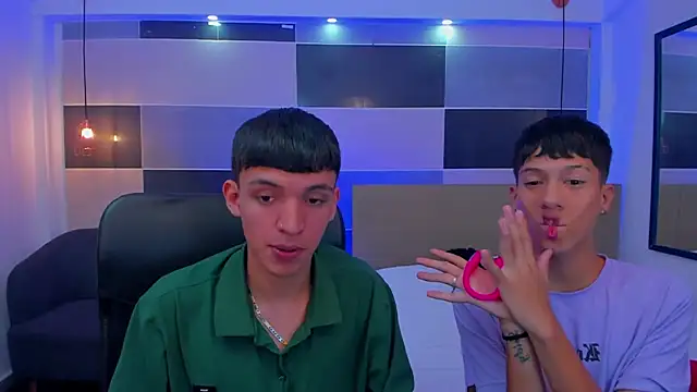 Snapshot of Juan_Nd_Steven chatting on 22, 2, 2025 Juan Nd Steven online show from 22, 2, 2025