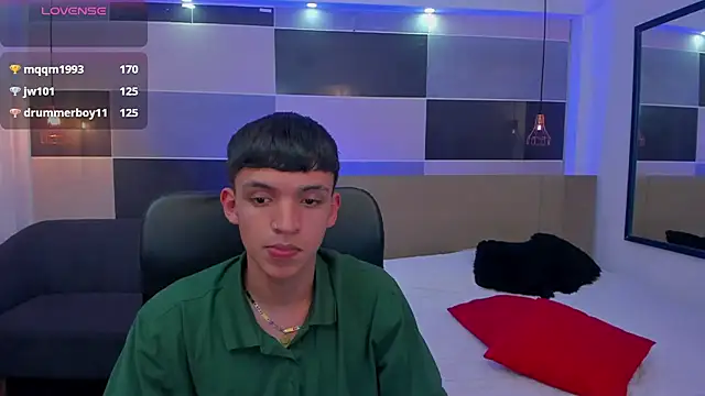 Snapshot of Juan_Nd_Steven chatting on 22, 2, 2025 Juan Nd Steven online show from 22, 2, 2025