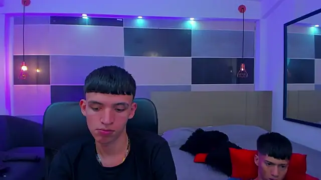 Snapshot of Juan_Nd_Steven chatting on 1, 3, 2025 Juan Nd Steven online show from 1, 3, 2025