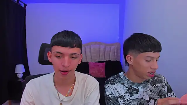 Snapshot of Juan_Nd_Steven chatting on 9, 9, 2025 Juan Nd Steven online show from 9, 9, 2025