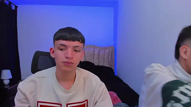 Snapshot of Juan_Nd_Steven chatting on 18, 9, 2025 Juan Nd Steven online show from 18, 9, 2025