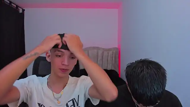 Snapshot of Juan_Nd_Steven chatting on 19, 9, 2025 Juan Nd Steven online show from 19, 9, 2025