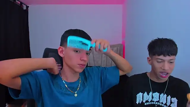 Snapshot of Juan_Nd_Steven chatting on 25, 9, 2025 Juan Nd Steven online show from 25, 9, 2025