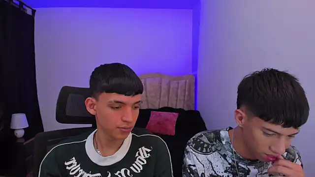 Snapshot of Juan_Nd_Steven chatting on 26, 9, 2025 Juan Nd Steven online show from 26, 9, 2025