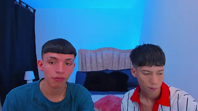 Snapshot of Juan_Nd_Steven chatting on 10, 10, 2025 Juan Nd Steven online show from 10, 10, 2025