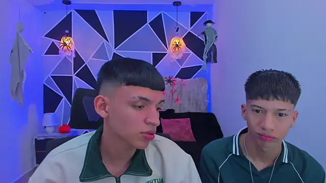 Snapshot of Juan_Nd_Steven chatting on 17, 10, 2025 Juan Nd Steven online show from 17, 10, 2025