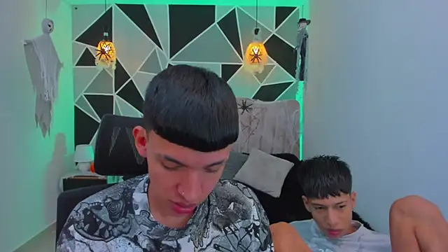 Snapshot of Juan_Nd_Steven chatting on 29, 10, 2025 Juan Nd Steven online show from 29, 10, 2025