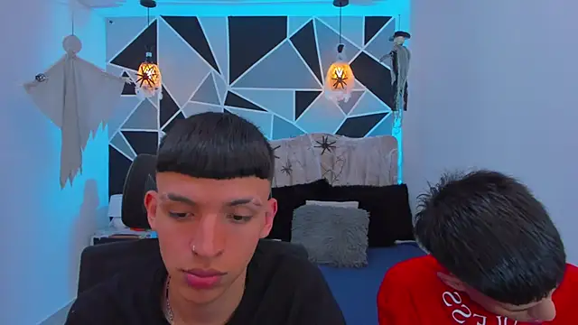 Snapshot of Juan_Nd_Steven chatting on 31, 10, 2025 Juan Nd Steven online show from 31, 10, 2025