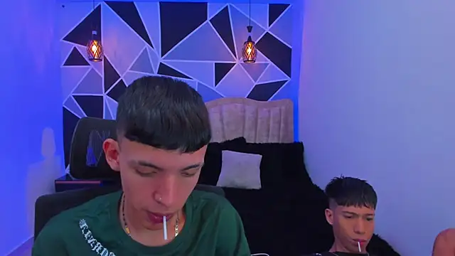 Snapshot of Juan_Nd_Steven chatting on 19, 11, 2025 Juan Nd Steven online show from 19, 11, 2025